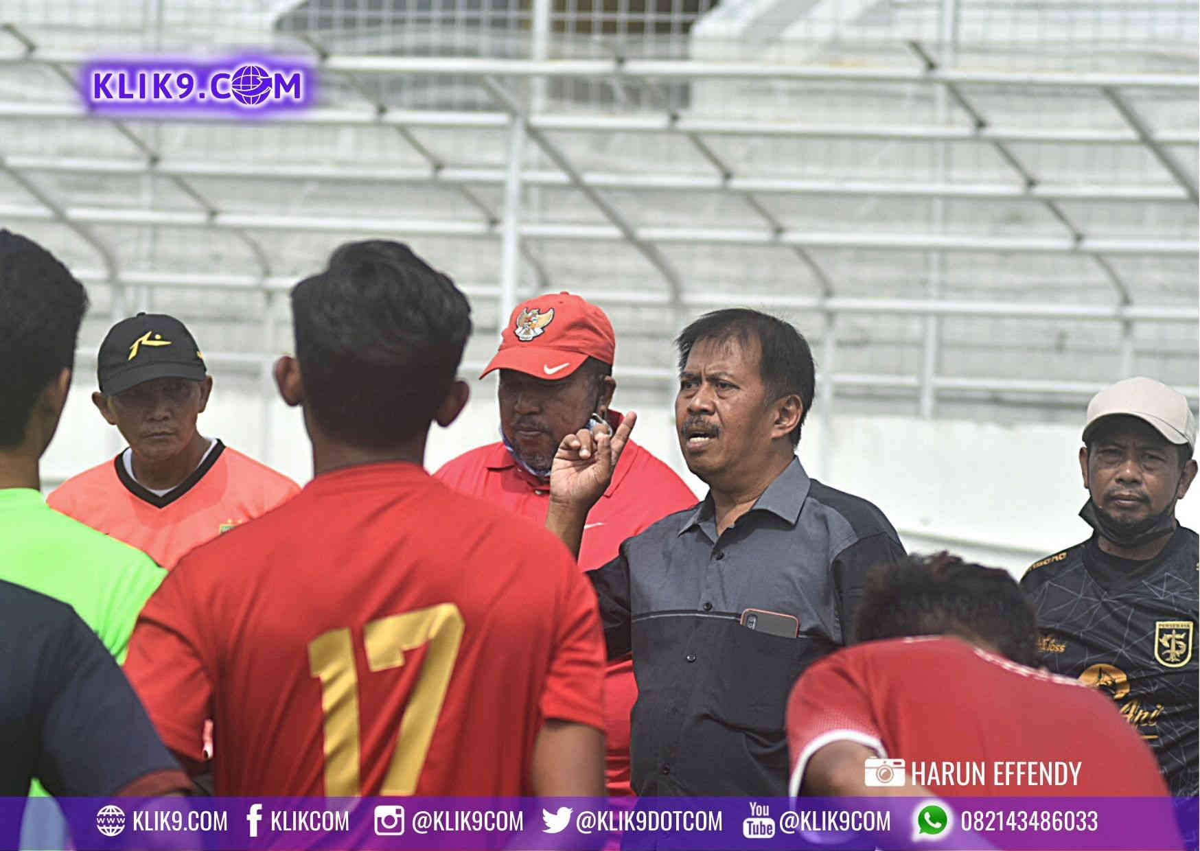 Sambut Pra Porprov, Tim Sepak Bola Puslatcab Surabaya Gelar Latihan di Stadion G10N