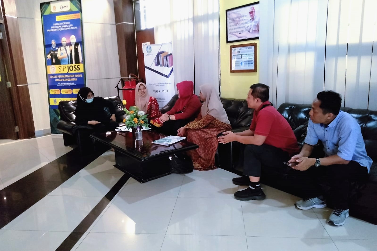 Cetak Lulusan Siap Kerja, IKBIS Perluas Jaringan dengan Mitra Industri